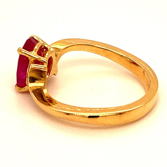 Burmese Ruby 2.85ct 18K Solid Gold Ring - Picture 5 of 6